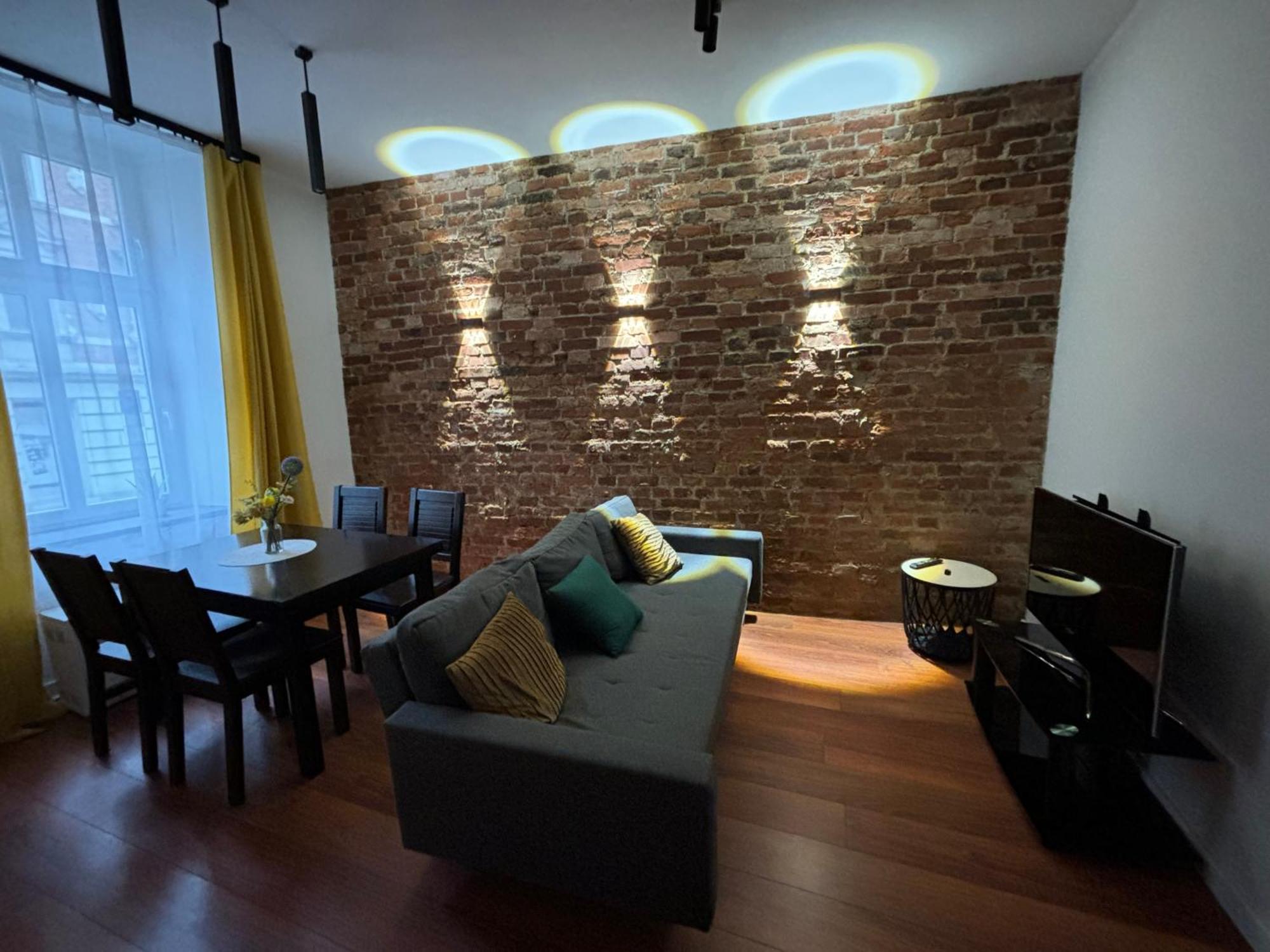 Kk Apartament Marszalkowski Bytom Extérieur photo